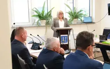 XXVI Sesja Rady Miejskiej w Brzostku_2025_011