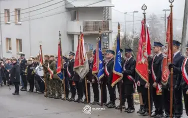 odsloniecie_tablicy_brzostek_068