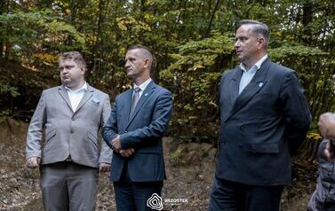 straznicy_pamieci_036