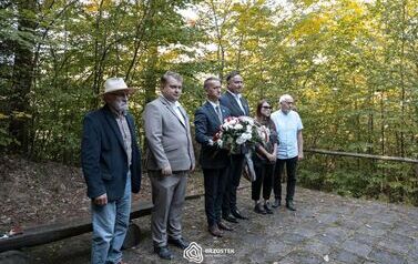 straznicy_pamieci_031