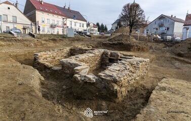 rynek_ruiny_008
