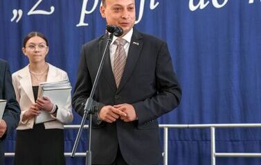 Poswiecenie_sztandaru_S-B_138