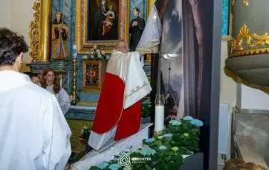 wielki_piatek_parafia_brzostek_2025_034