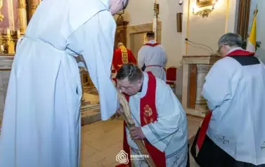 wielki_piatek_parafia_brzostek_2025_024