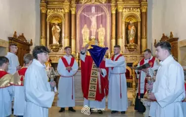 wielki_piatek_parafia_brzostek_2025_016