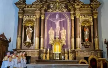 wielki_piatek_parafia_brzostek_2025_001