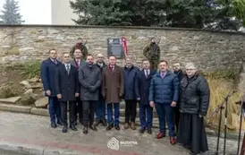 odsloniecie_tablicy_brzostek_116