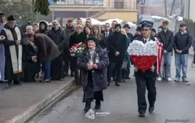 odsloniecie_tablicy_brzostek_105