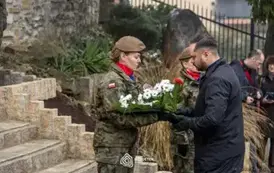 odsloniecie_tablicy_brzostek_103