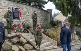 odsloniecie_tablicy_brzostek_101