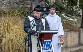 odsloniecie_tablicy_brzostek_088