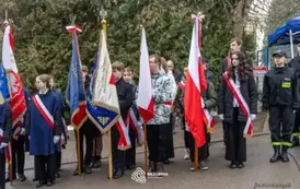 odsloniecie_tablicy_brzostek_064