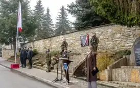 odsloniecie_tablicy_brzostek_050