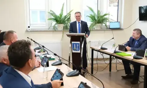 Zdjęcie do Fotogaleria z XXVI Sesji Rady Miejskiej w Brzostku